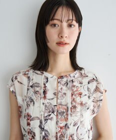 YECCA VECCA フラワー柄シアープリーツワンピース