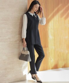 組曲 L 【KUMIKYOKU NAVY】コンフォータブルドレープ フリルテーパードパンツ