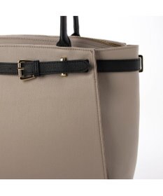 UNBILLION 【テレビ ドラマ着用アイテム】ペルケ perche / WEB限定牛革ソフトA4ベルトトート