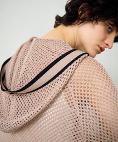 GRACE CONTINENTAL メッシュラインニットフーディ