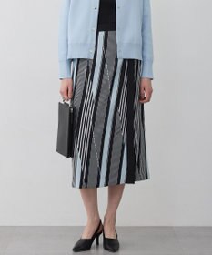 ICB 【先行予約】ランダムストライププリント ストレートスカート