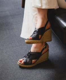 gaimo 【GAIMO/ガイモ】ダブルクロスウェッジサンダル/DUBOIS-US