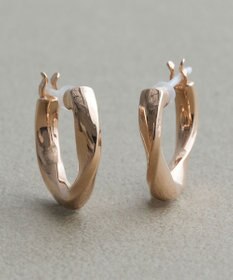 Phoebe 【金属アレルギー対応】ウェーブフープセラミックピアス　シャンパンゴールド