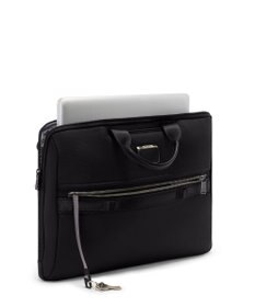 TUMI ALPHA BRAVO 「フェルカー」 17インチ・ラップトップ・キャリア