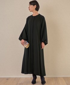 muuc ブラックフォーマルドレス〈礼服・ 喪服・日本製・オールシーズン〉〈上品なAライン・袖口ゴム・体型カバー・美しい落ち感〉〈冠婚葬祭・卒入学・日常着・前開き羽織り〉