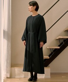 muuc ブラックフォーマルドレス〈礼服・ 喪服・日本製・オールシーズン〉〈上品なAライン・袖口ゴム・体型カバー・美しい落ち感〉〈冠婚葬祭・卒入学・日常着・前開き羽織り〉