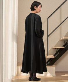 muuc ブラックフォーマルドレス〈礼服・ 喪服・日本製・オールシーズン〉〈上品なAライン・袖口ゴム・体型カバー・美しい落ち感〉〈冠婚葬祭・卒入学・日常着・前開き羽織り〉