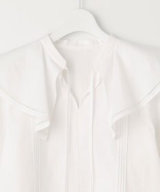 UNFILO 【GLOW 6月号掲載/洗える】ラッフルカラーブラウス