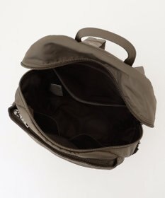 Y'SACCS 【Y’SACCS vous et】サイドジップデイパック