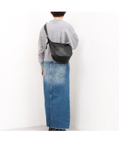 UNBILLION カシュカシュ cachecache / レザータッチソフトショルダーバッグ