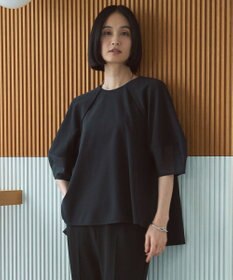 UNFILO BEAUTY MOVE シアースリーブブラウス