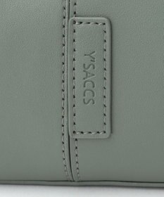 Y'SACCS ハーフムーンボディショルダーバッグ