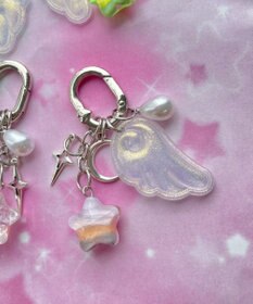 WEGO ミックスカラースターエンジェルキーホルダー