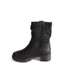 Pointer 本革ミドル丈ブーツ