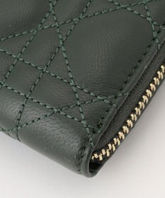 LA BAGAGERIE シープキルティング　ラウンドウォレット