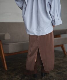 CRAFT STANDARD BOUTIQUE ダルサテンIラインスカート