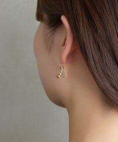 Phoebe ニュアンスリボンピアス　ゴールド