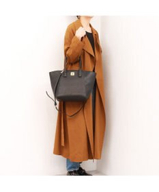 UNBILLION 【テレビ ドラマ着用アイテム】カシュカシュ cachecache / A4ヒネリ飾り金具2wayトートバッグ