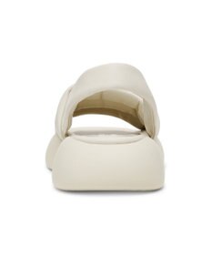 STEVE MADDEN HEADWAY バックストラップ厚底パフィーサンダル