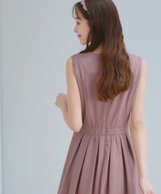 Tiaclasse L 【2TYPEスリーブ/半袖・ノースリーブ・洗える】タックフレアワンピース