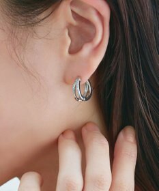 Tiaclasse 【金属アレルギー対応／選べる2種類】ラインピアス