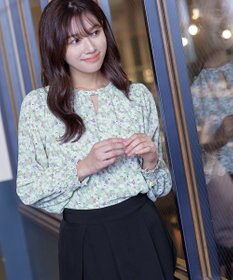 Tiaclasse 【洗える】2WAY花柄ブラウス