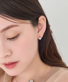 Phoebe 【痛くないシリーズ/金属アレルギー対応】スターリスビジューライトフィットイヤリング　ゴールド