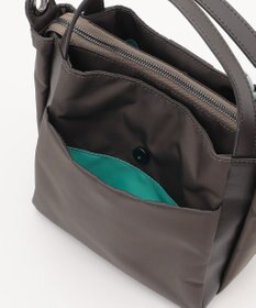 Y'SACCS 【大人のおしゃれ手帖10月号掲載】市川実和子×Y'SACCS　ナイロンすっきりミニマムトート