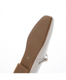 ing <ing>【サスティナブル】スクエアトゥメリージェーンパンプス