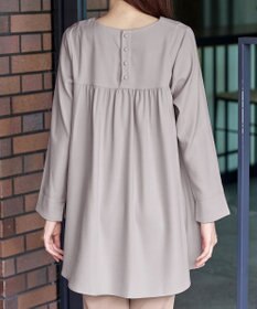 Tiaclasse L 【洗える】フロントタックバックギャザーフレアチュニックブラウス