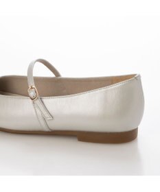 ing <ing>【サスティナブル】スクエアトゥメリージェーンパンプス