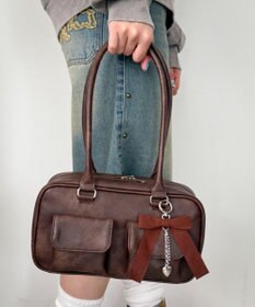 WEGO チャーム付きスクエアボストンバッグ