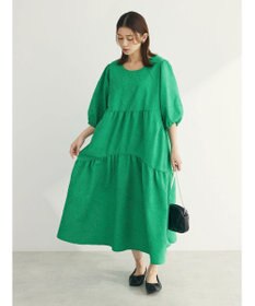 Green Parks ■ＥＳＣＡＲ　エンボスティアードワンピース