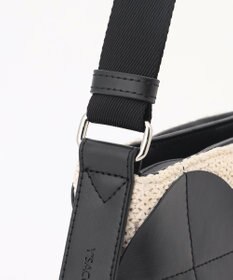 Y'SACCS サークルパッチショルダーバッグ