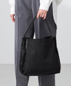 Y'SACCS スクエアすっきりトート Mサイズ