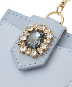 Maison de FLEUR バイカラービジューリールパスケース