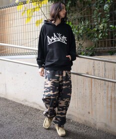WEGO 【ユニセックス着用ITEM/SMLサイズ展開】グラフィックロゴプルパーカー