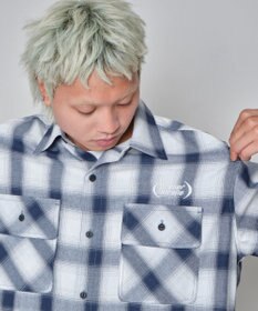 WEGO 【ユニセックス着用ITEM】グラフィックオンブレチェックシャツ（SS）