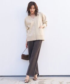 UNFILO BEAUTY FORM KNIT Vカーディガン