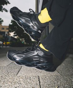 STEVE MADDEN ROCKETS スパイラルソールスニーカー