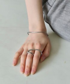 Phoebe 〈金属アレルギー対応〉2wayパームカフバングル　シルバー　ステンレス