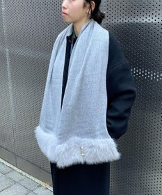 MOONBAT 【WEB限定】FURLA ウール100％×スノートップファーマフラー チャーム付き