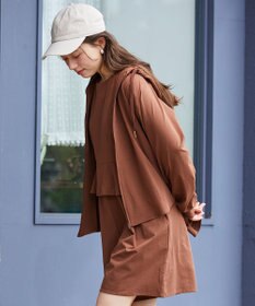 Feroux 【接触冷感・UVカット・吸水速乾】ラッシュガードフリル パーカー