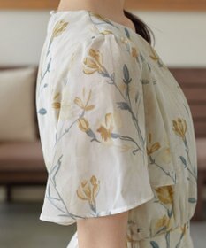 Tiaclasse 大花柄シフォンワンピース