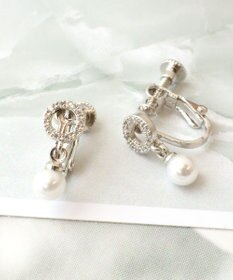 Tiaclasse 【金属アレルギー対応】　サークル＋パールイヤリング