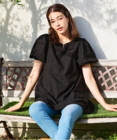 Tiaclasse 【2TYPE/総レース・袖レース】パンチングレースパフスリーブチュニックブラウス