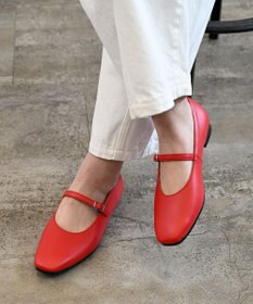 Pointer 日本製 本革ストラップ付きパンプス