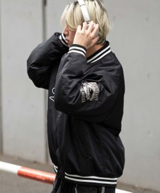 WEGO 【ユニセックス着用ITEM】グラフィックパファースタジャン