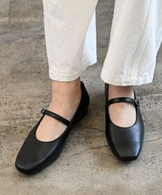 Pointer 日本製 本革ストラップ付きパンプス