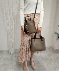 style code 【MERCURYDUO/マーキュリーデュオ】限定3点セット　①キーリング付両アオリハンドバッグ、②縦長ショルダーバッグパスポート入れ、③Wファスナースマートキーケース